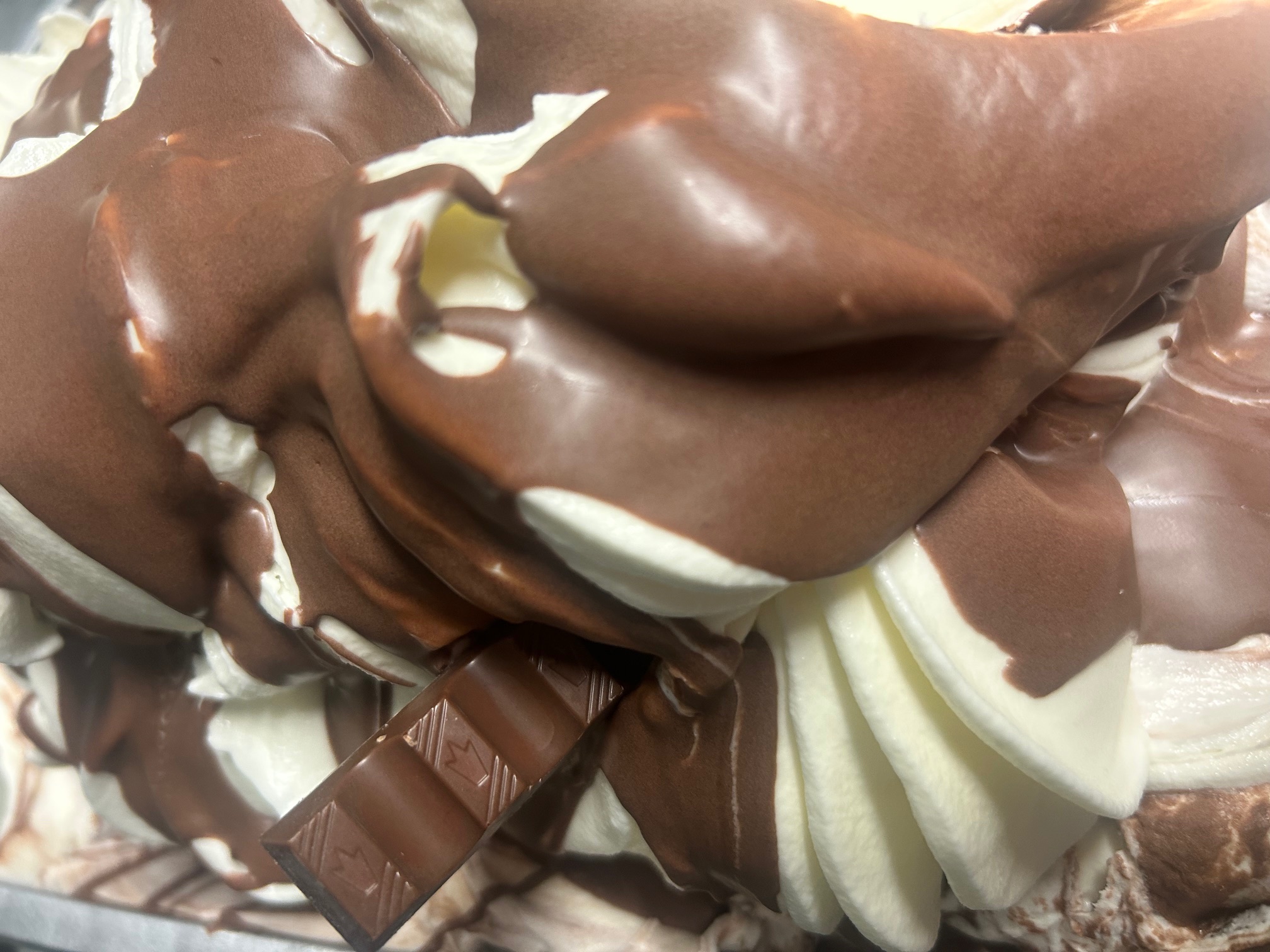 Glace Bueno avec chocolat